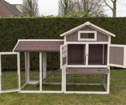 Konijnenhok Amalie met ren links