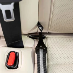 Kurgo Seatbelt Tether with Latch - Autogordel