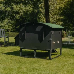 Nestera kunststof kippenhok Lodge L