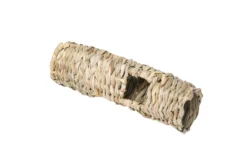 Quapas! Seagrass and hay Tunnel L